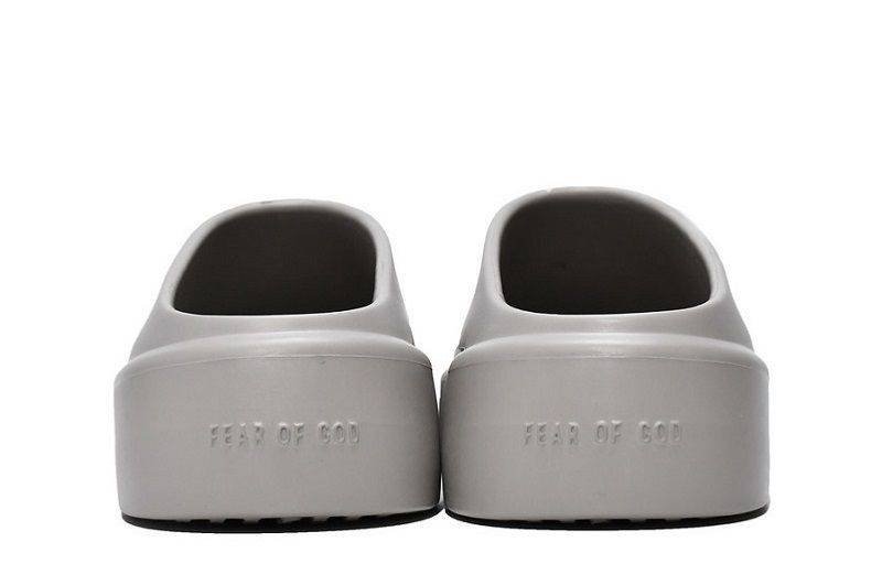 Fear of God Fog “Grey Bone”